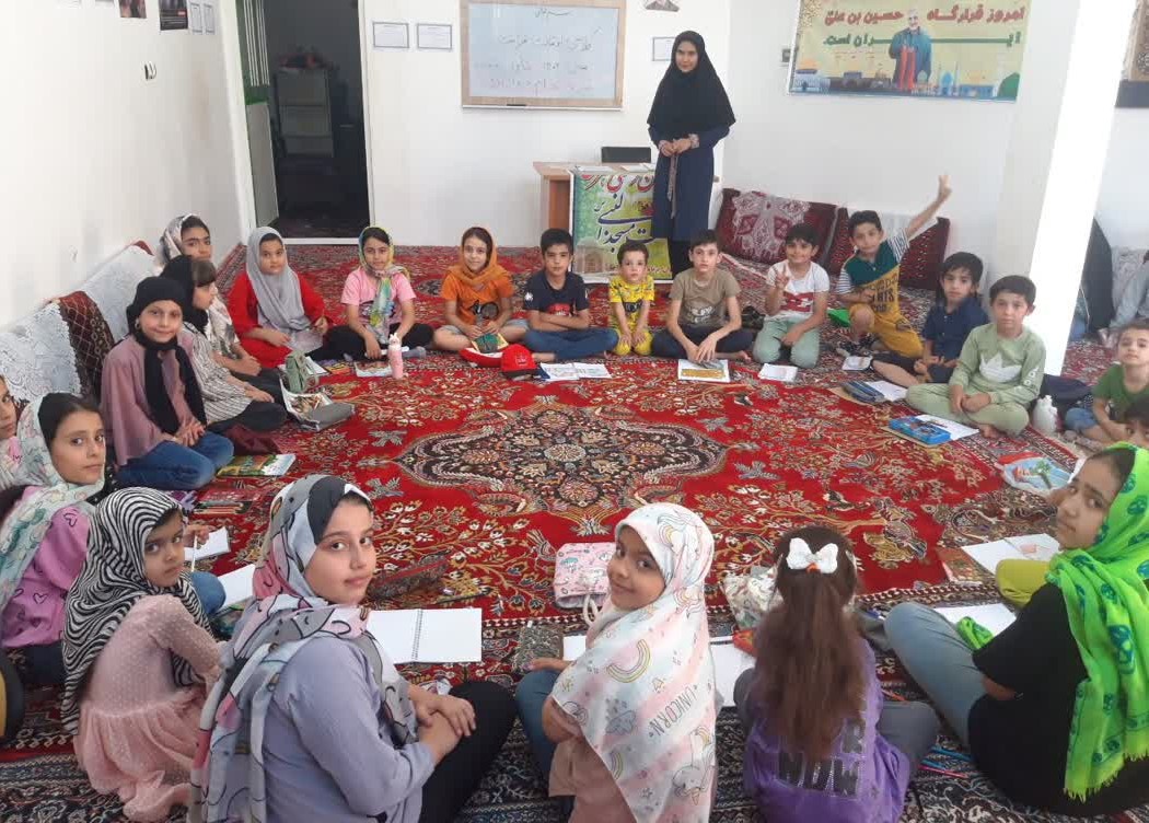 برگزاري کلاس هاي اوقات فراغت در کانون بعثت تويسرکان