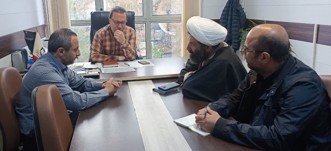 4 اثر سرود با همکاري بنياد شهيد و کانون هاي مساجد همدان توليد مي شود