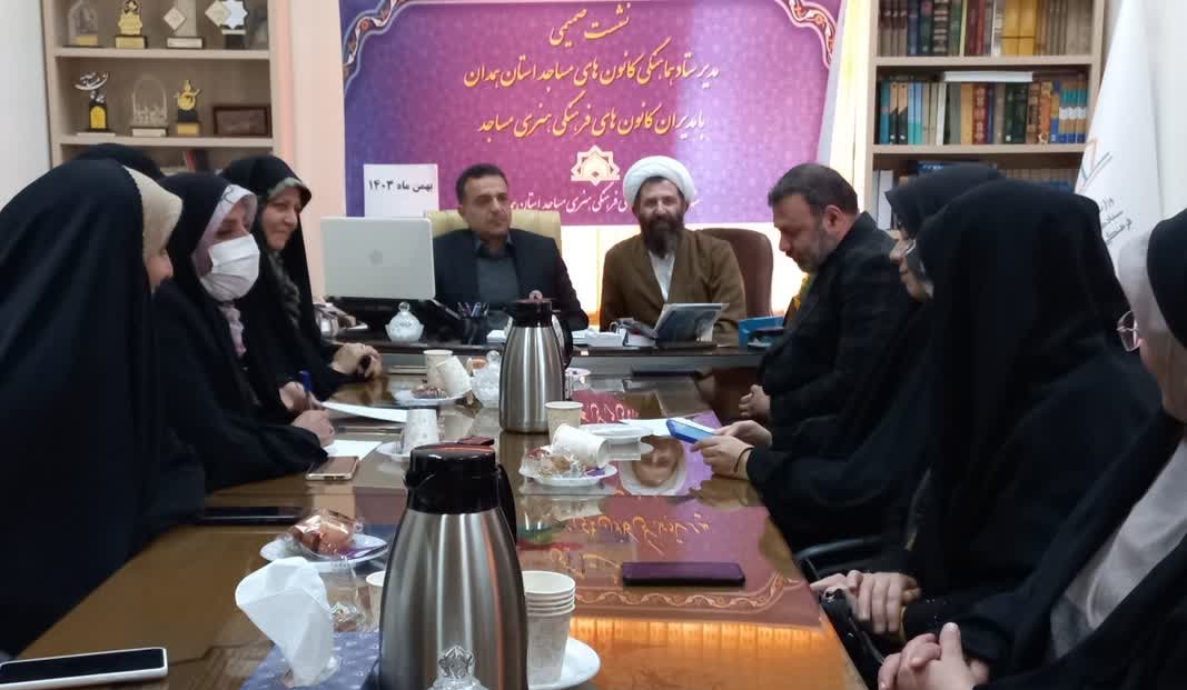گسترش معنويت در جامعه باعث کاهش آسيب هاي اجتماعي مي شود
